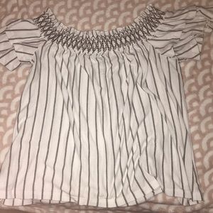 American Eagle top